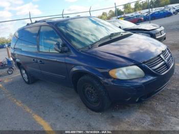  Salvage Dodge Grand Caravan