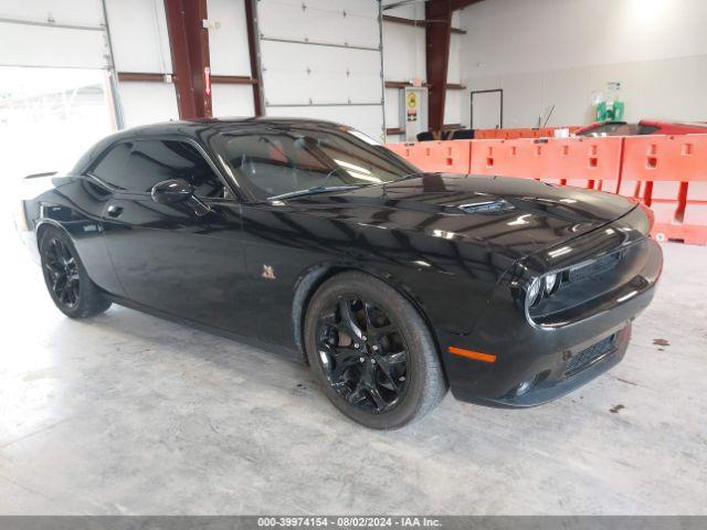  Salvage Dodge Challenger