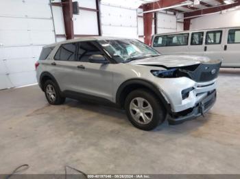  Salvage Ford Police Interceptor Utilit