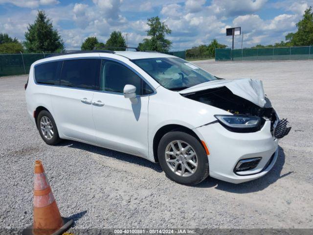  Salvage Chrysler Pacifica