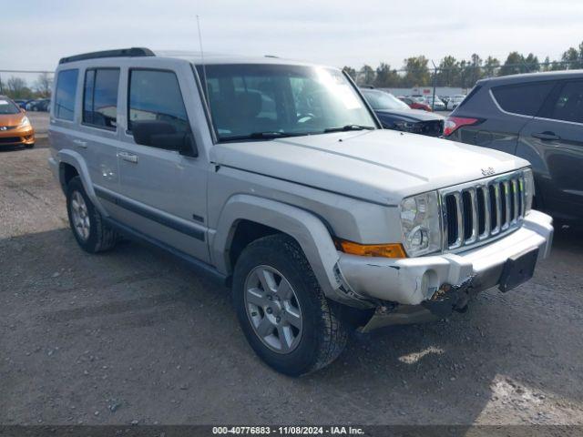  Salvage Jeep Commander