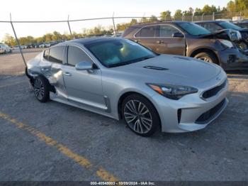  Salvage Kia Stinger