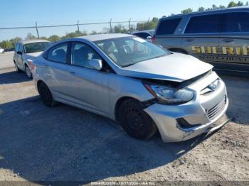  Salvage Hyundai ACCENT