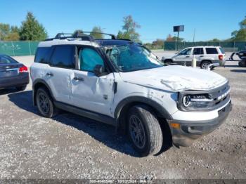  Salvage Ford Bronco