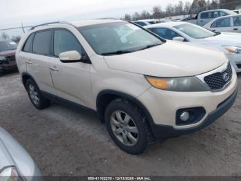  Salvage Kia Sorento