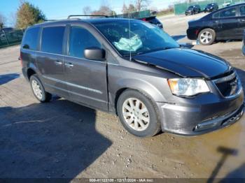  Salvage Chrysler Town & Country