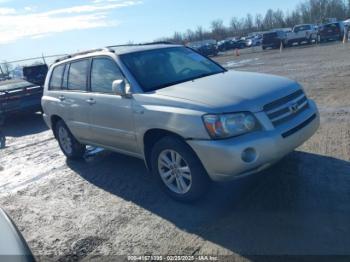  Salvage Toyota Highlander