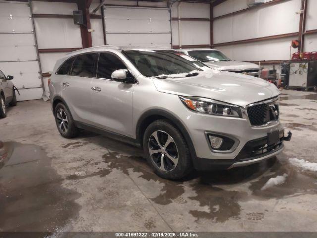  Salvage Kia Sorento