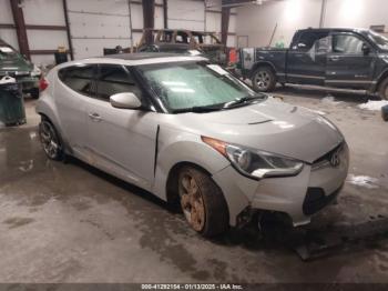  Salvage Hyundai VELOSTER