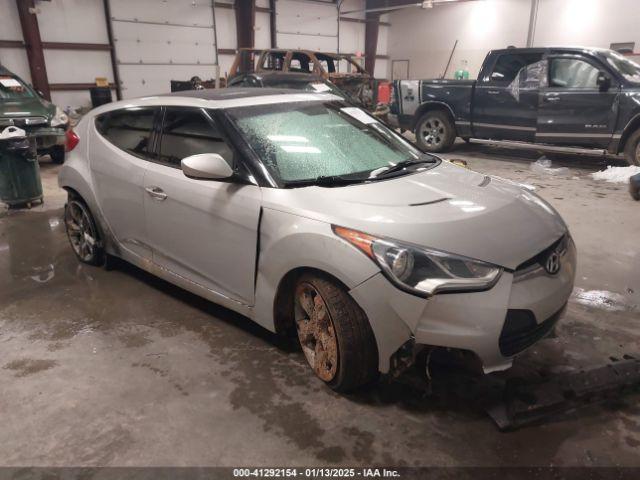  Salvage Hyundai VELOSTER