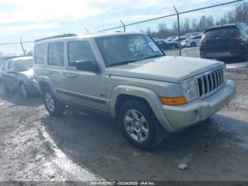  Salvage Jeep Commander