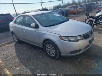  Salvage Kia Forte