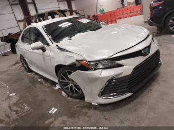  Salvage Toyota Camry