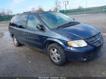  Salvage Dodge Grand Caravan