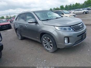  Salvage Kia Sorento