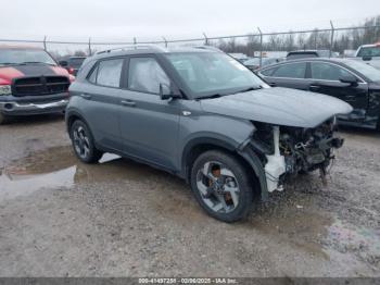  Salvage Hyundai VENUE