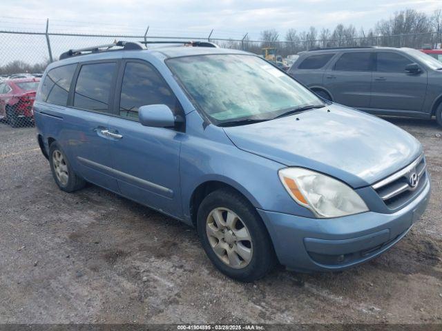  Salvage Hyundai Entourage