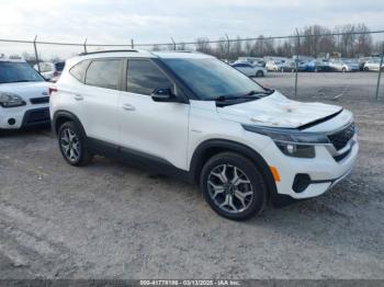  Salvage Kia Seltos