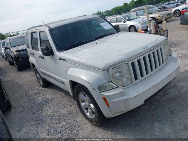  Salvage Jeep Liberty