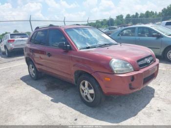  Salvage Hyundai TUCSON