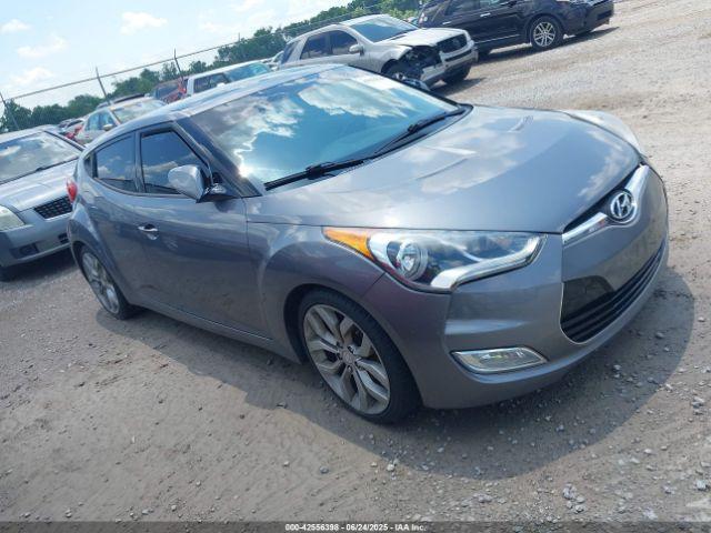  Salvage Hyundai VELOSTER
