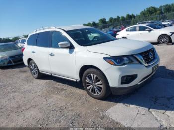  Salvage Nissan Pathfinder