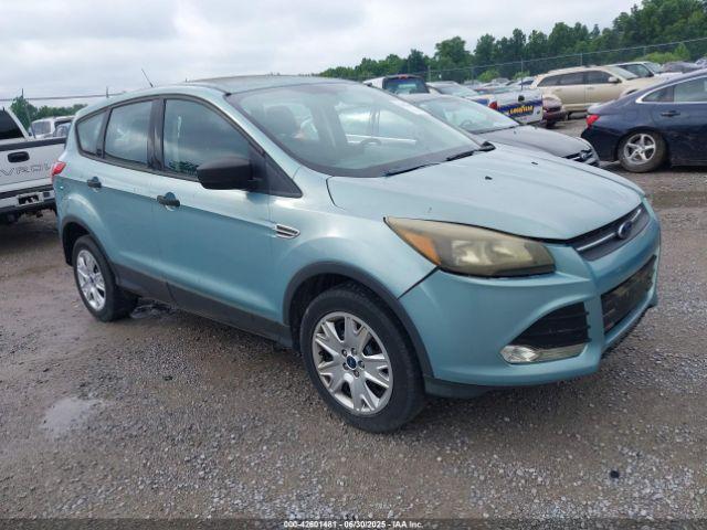 Salvage Ford Escape