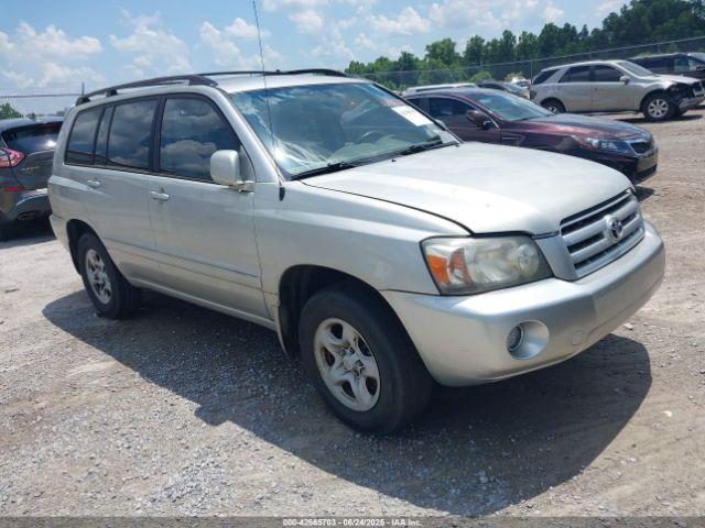  Salvage Toyota Highlander