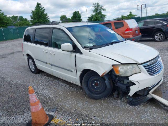  Salvage Chrysler Town & Country