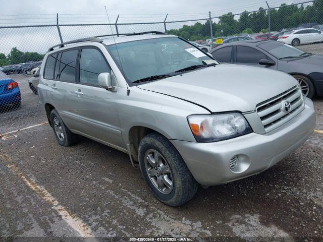  Salvage Toyota Highlander