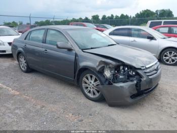  Salvage Toyota Avalon