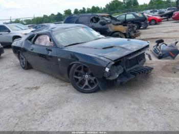  Salvage Dodge Challenger