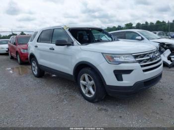  Salvage Ford Explorer