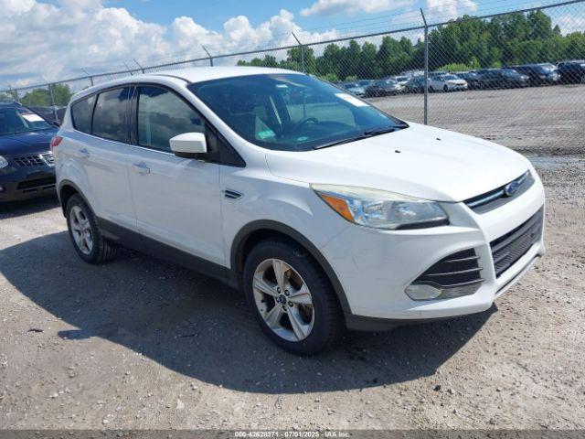  Salvage Ford Escape