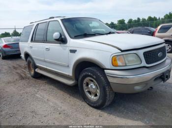 Salvage Ford Expedition