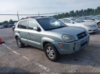  Salvage Hyundai TUCSON