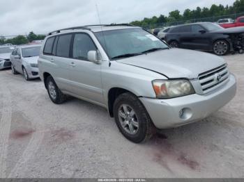  Salvage Toyota Highlander