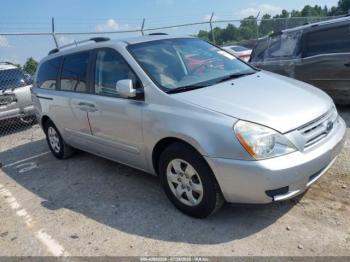  Salvage Kia Sedona