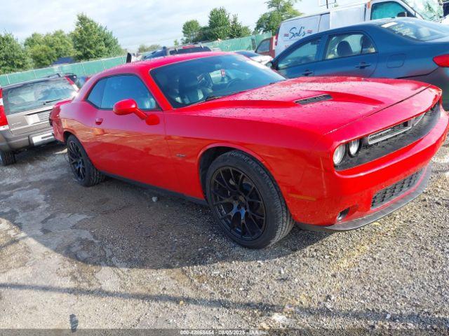  Salvage Dodge Challenger