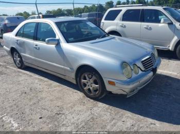  Salvage Mercedes-Benz E-Class