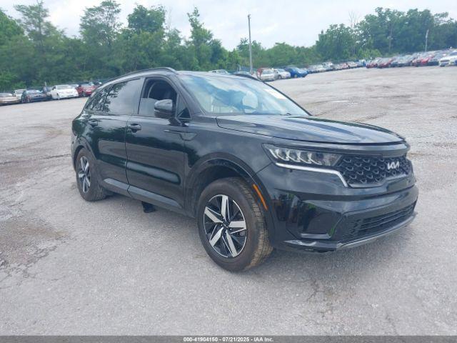  Salvage Kia Sorento