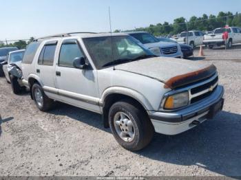  Salvage Chevrolet Blazer