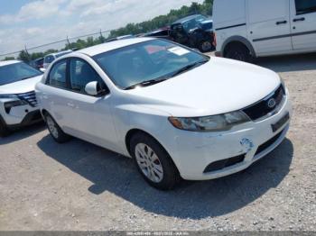  Salvage Kia Forte