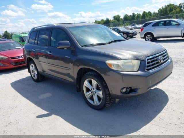  Salvage Toyota Highlander