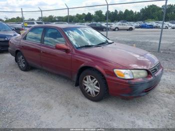  Salvage Toyota Camry