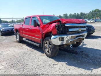  Salvage Chevrolet Silverado 2500