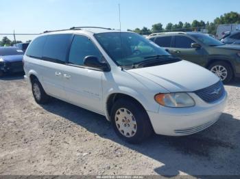  Salvage Chrysler Town & Country