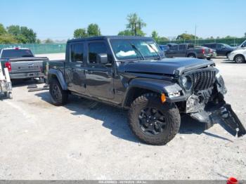  Salvage Jeep Gladiator