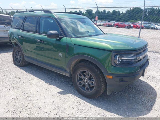  Salvage Ford Bronco