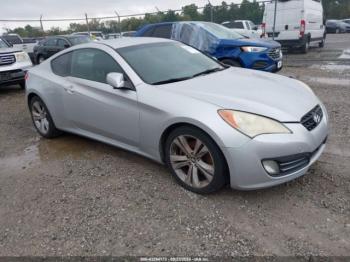  Salvage Hyundai Genesis